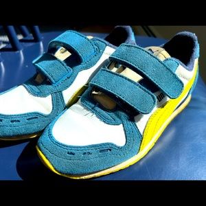 Velcro Puma Cabana Racer Sneakers Size 13.5